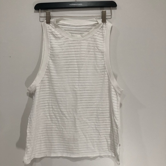 Lululemon Uncovered Muscle Tank - Picture 5 of 6